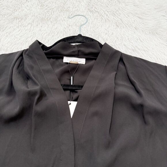 Women Calvin Klein V-Neck Tulip Short Sleeve Blouse in Black Size Large - Picture 9 of 10